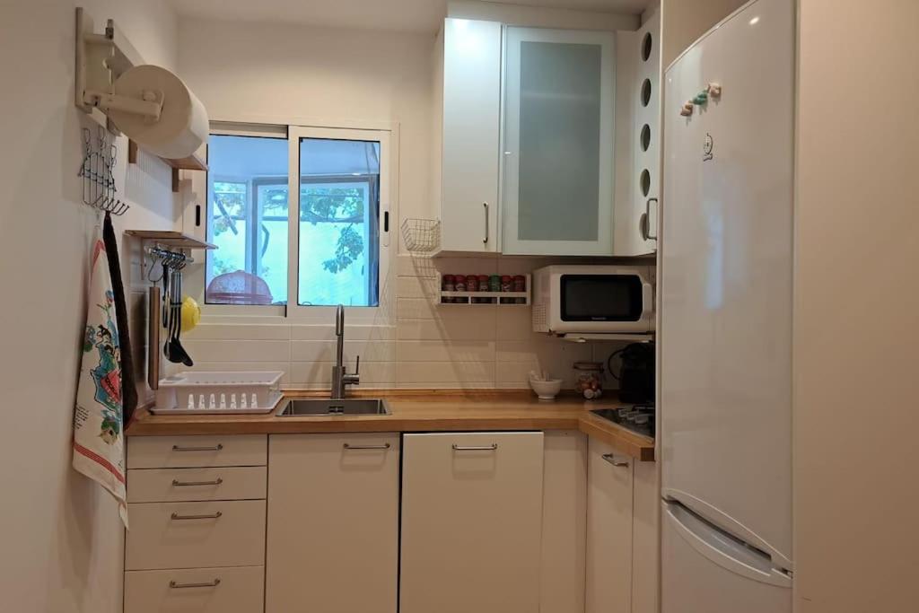 Dinosaur House Apartment โกญเดอนาร์โก ภายนอก รูปภาพ