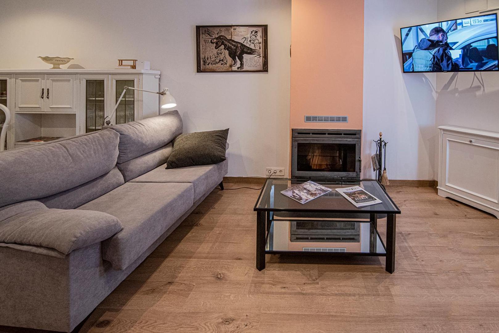 Dinosaur House Apartment โกญเดอนาร์โก ภายนอก รูปภาพ