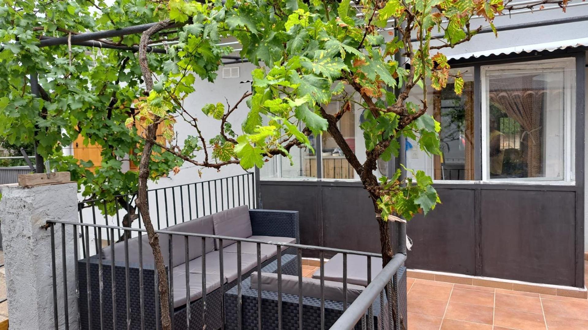 Dinosaur House Apartment โกญเดอนาร์โก ภายนอก รูปภาพ